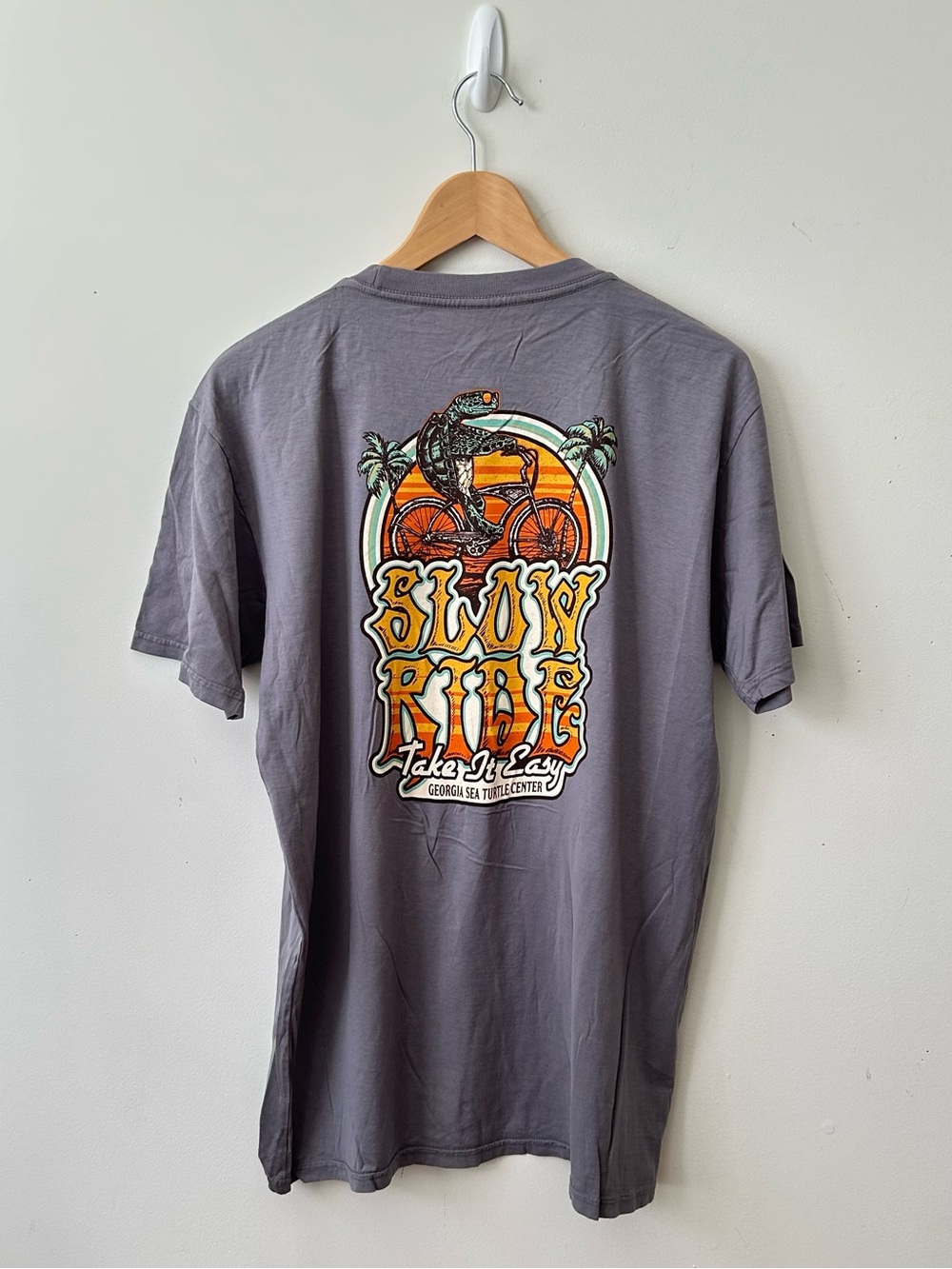 The Duck Company Gray Large T Shirt Short Sleeves Graphic Slow Ride